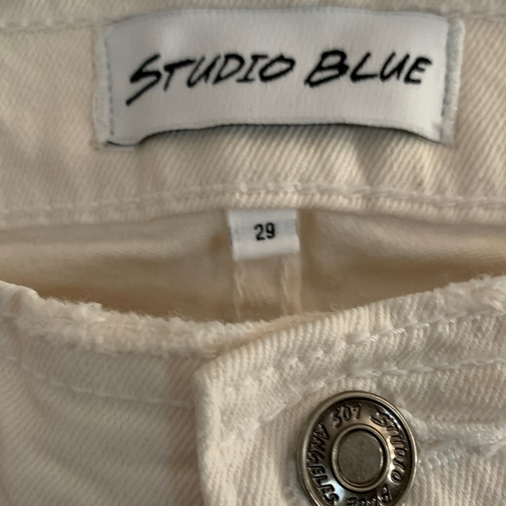 NWT Studio Blue Stitchfix White Cream Cropped Jeans - Picture 2 of 7